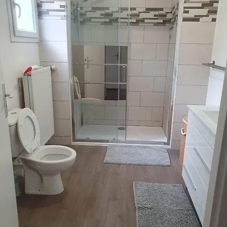 Bamas Guest house